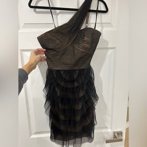 BCBG short dress- size 6